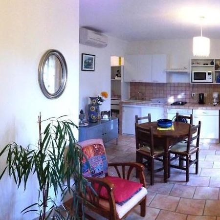 GITE , Maison de vacances avec extérieur et terrasse fleurie Santa-Lucia-di-Tallano Extérieur photo